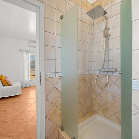 Private Pool For 8 Guests Villa *